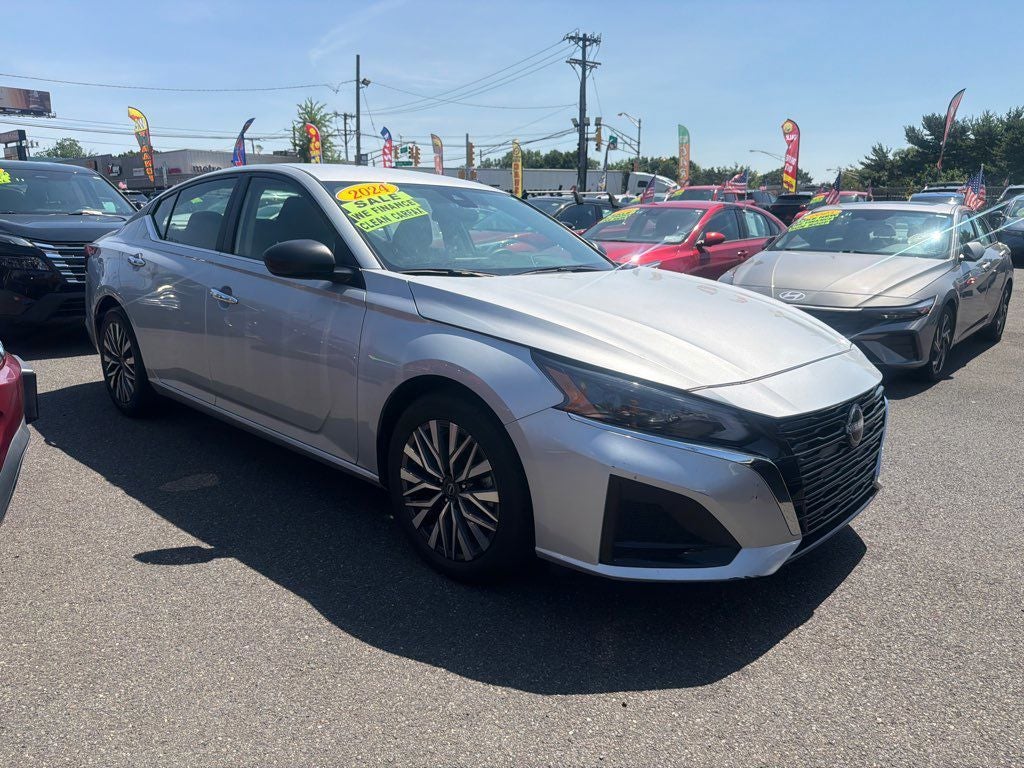 2024 Nissan Altima SV FWD