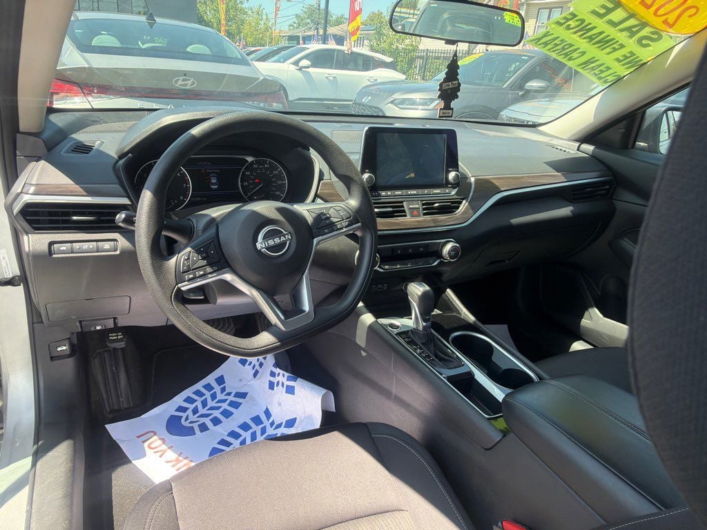 2024 Nissan Altima SV FWD
