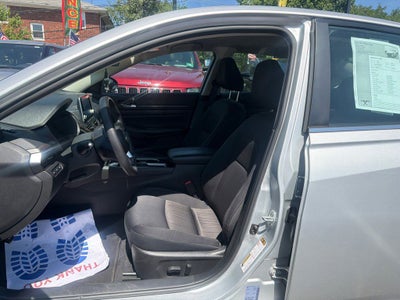 2024 Nissan Altima SV FWD