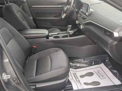 2021 Nissan Altima SV FWD