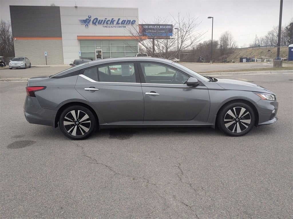 2021 Nissan Altima SV FWD