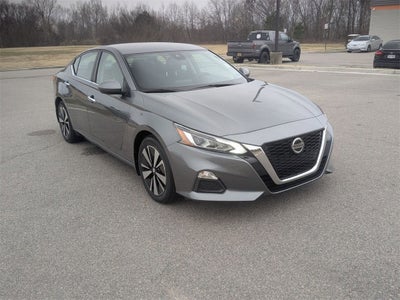 2021 Nissan Altima SV FWD