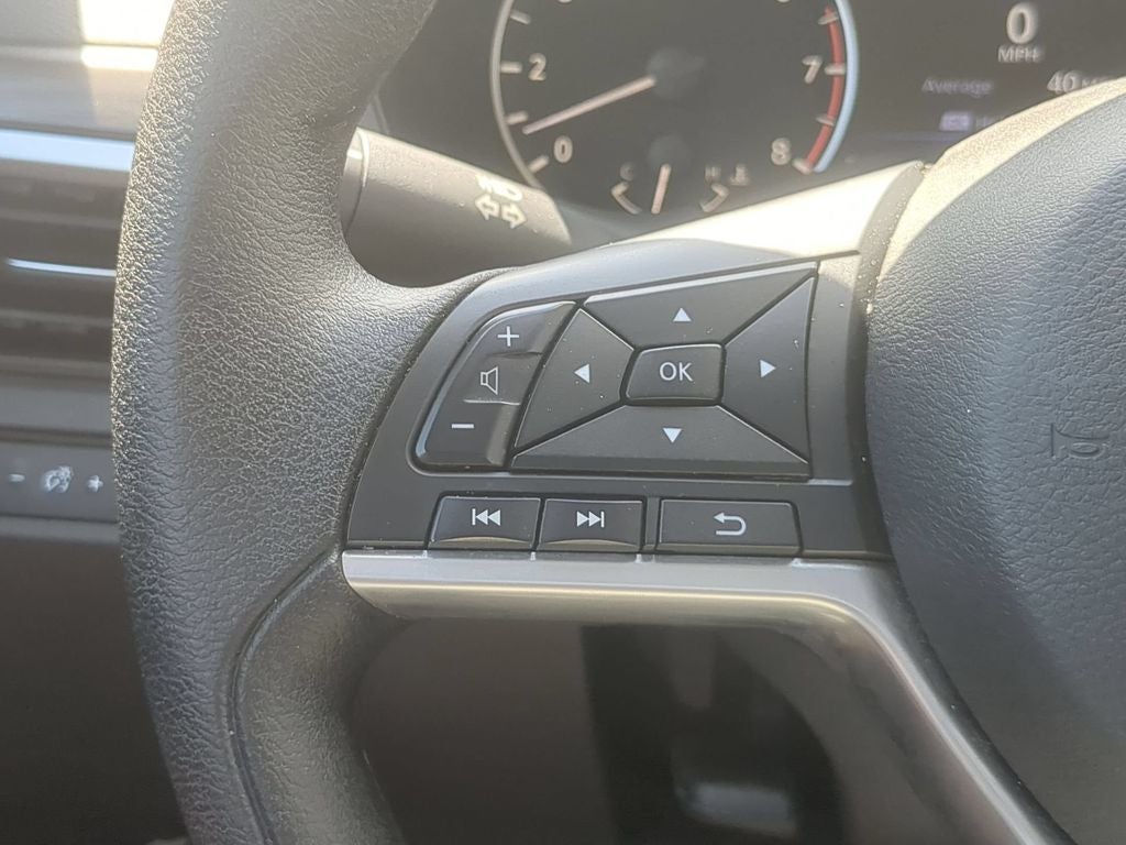 2025 Nissan Altima SV FWD