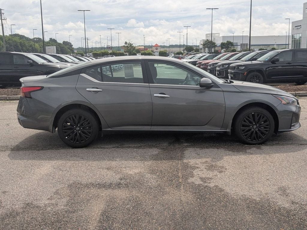 2025 Nissan Altima SV AWD