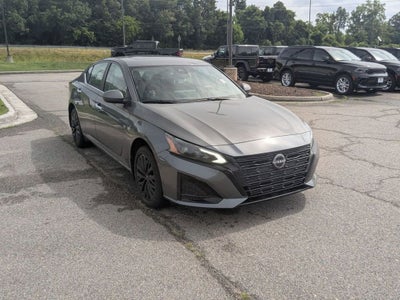 2025 Nissan Altima SV AWD
