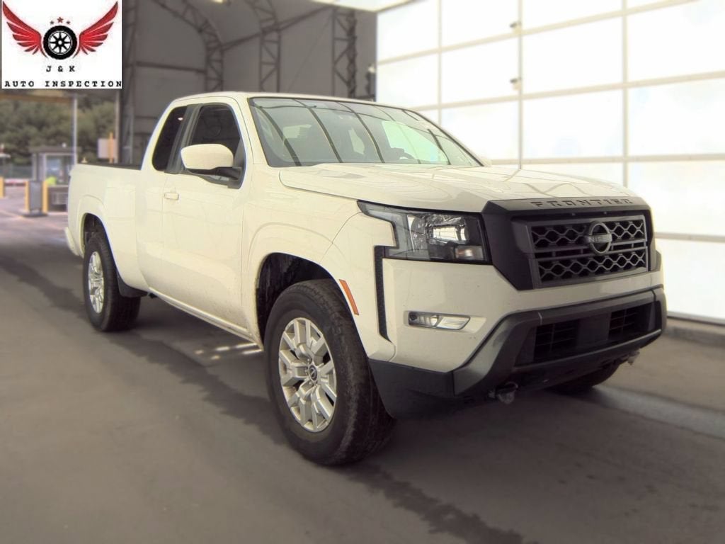 2023 Nissan Frontier SV