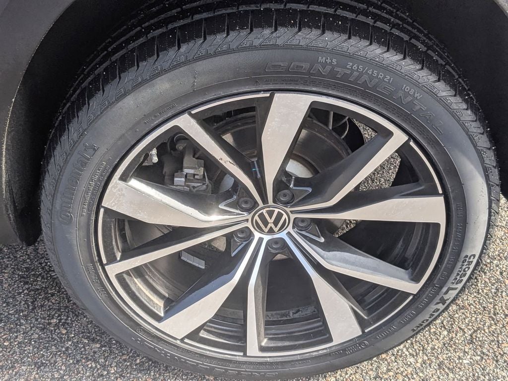 2024 Volkswagen Atlas 2.0T SEL Premium R-Line