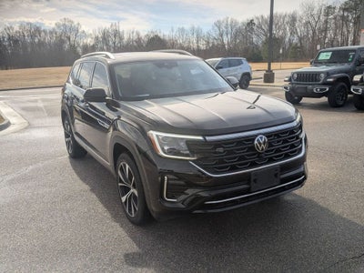 2024 Volkswagen Atlas 2.0T SEL Premium R-Line