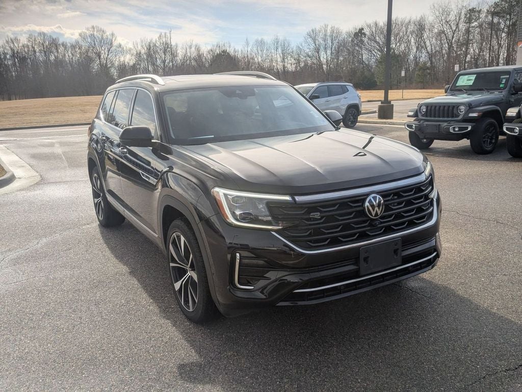 2024 Volkswagen Atlas 2.0T SEL Premium R-Line