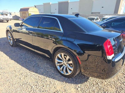 2019 Chrysler 300 Touring