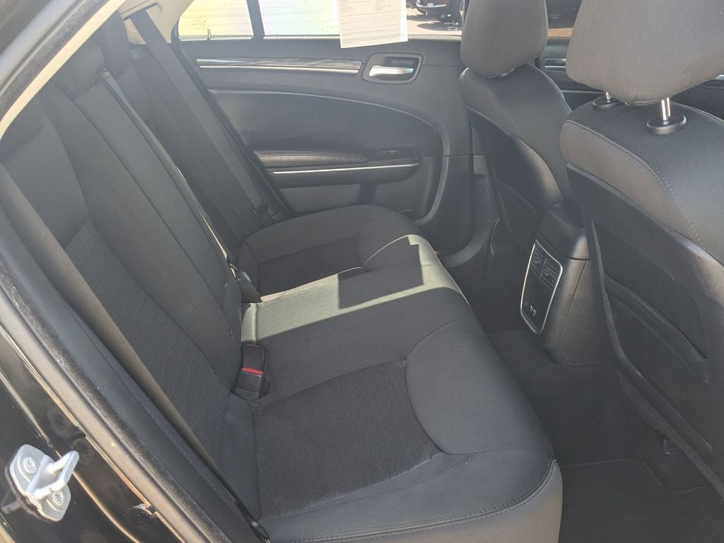 2019 Chrysler 300 Touring