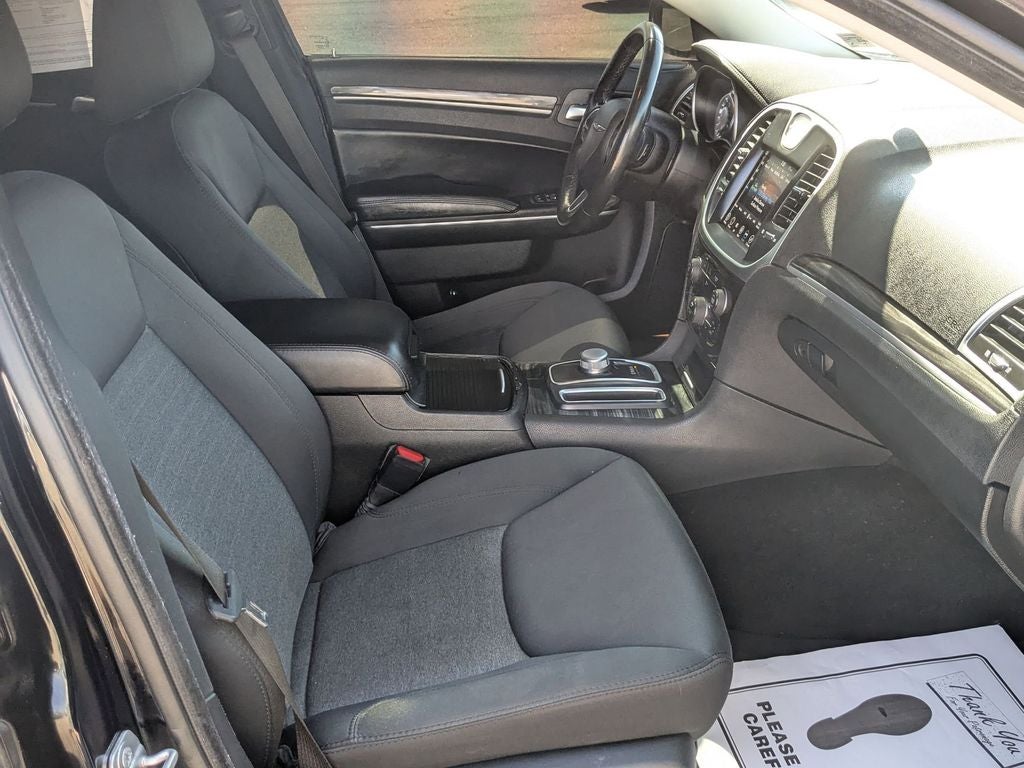 2019 Chrysler 300 Touring