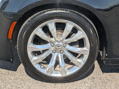 2019 Chrysler 300 Touring