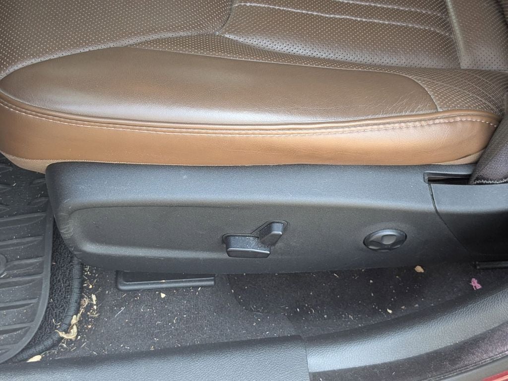 2018 Chrysler 300 300C