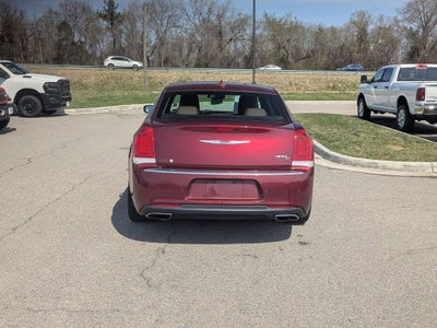 2018 Chrysler 300 300C