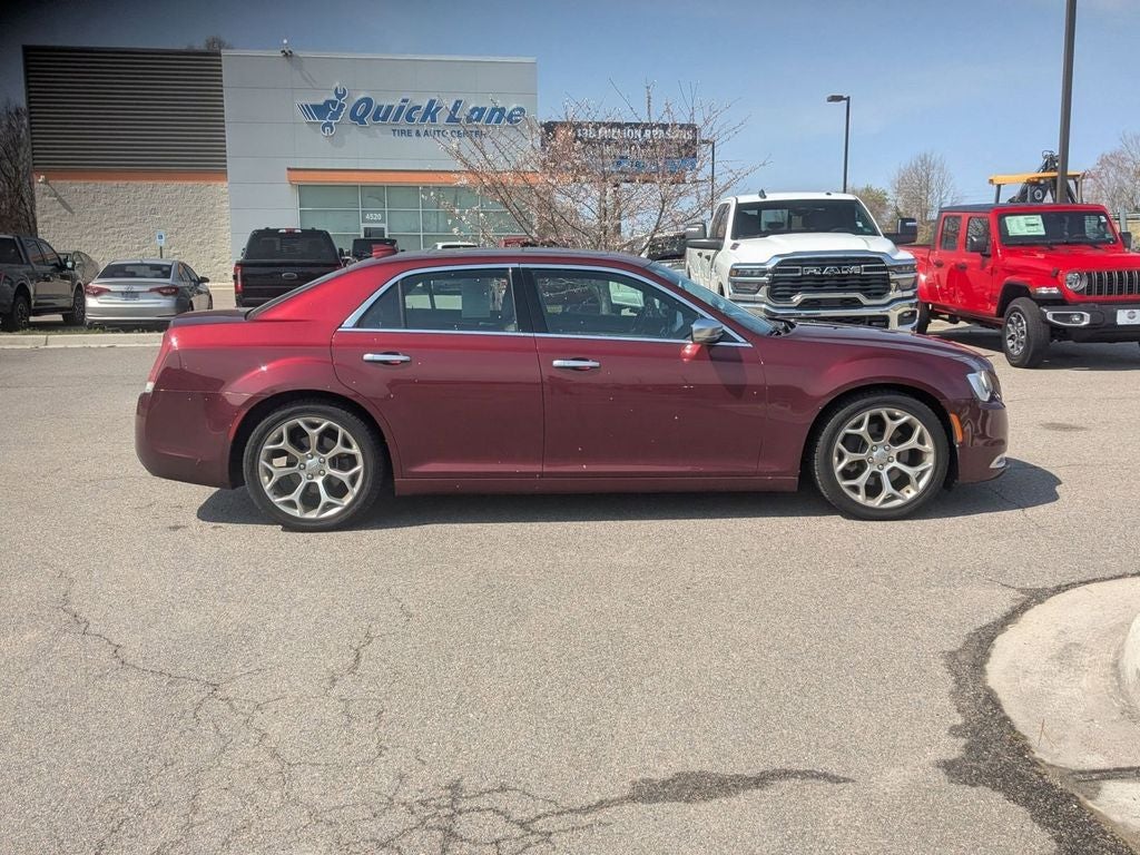 2018 Chrysler 300 300C