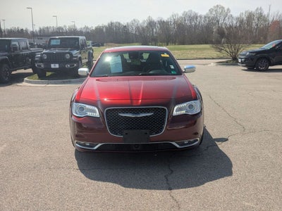 2018 Chrysler 300 300C