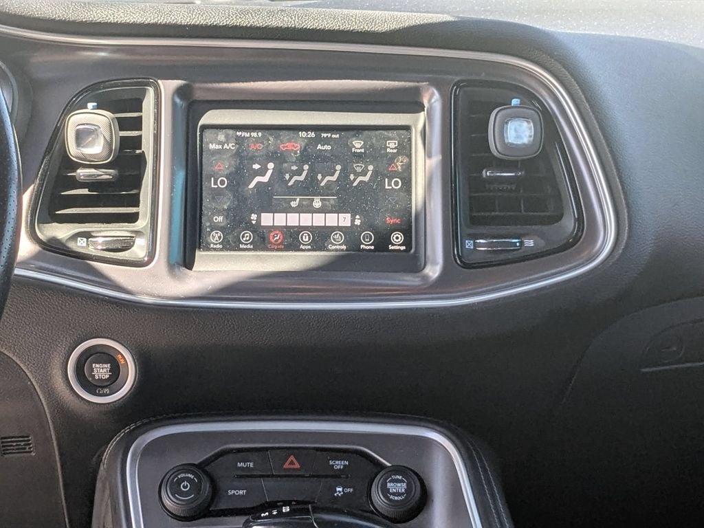2021 Dodge Challenger SXT