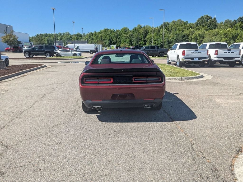 2021 Dodge Challenger SXT