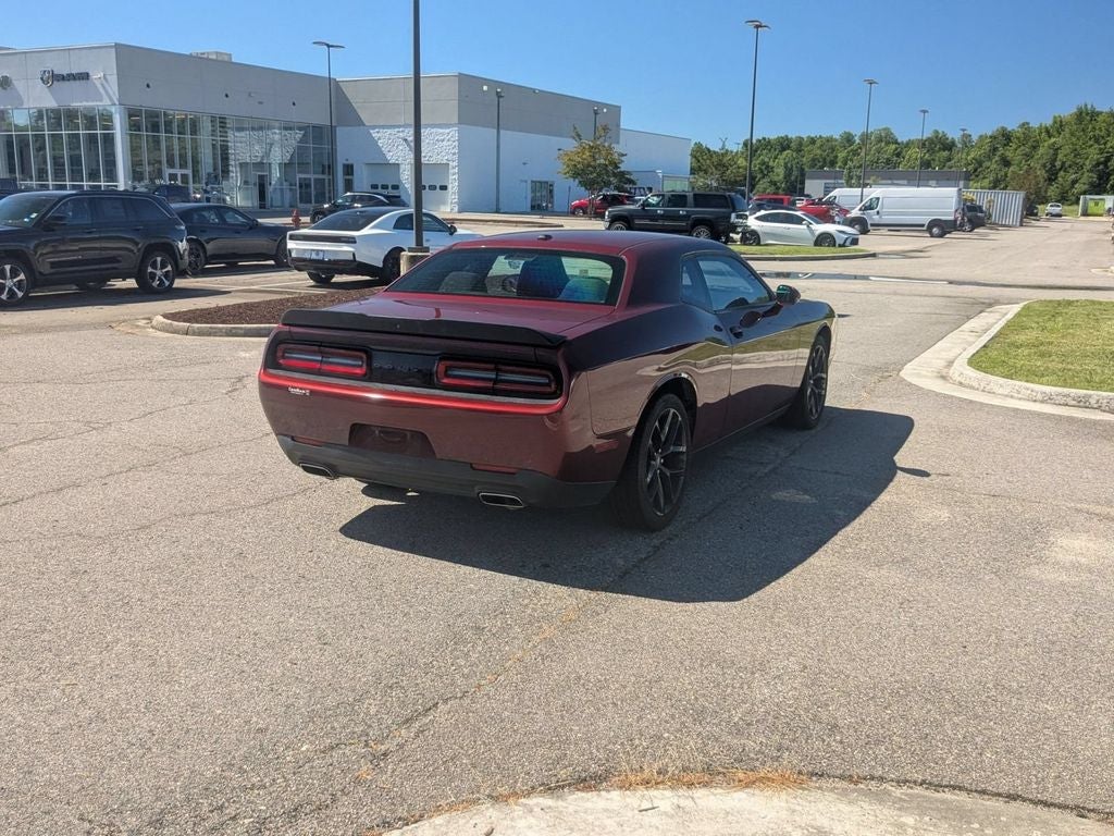 2021 Dodge Challenger SXT