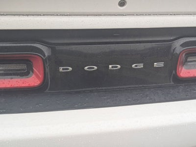2018 Dodge Challenger SXT Plus