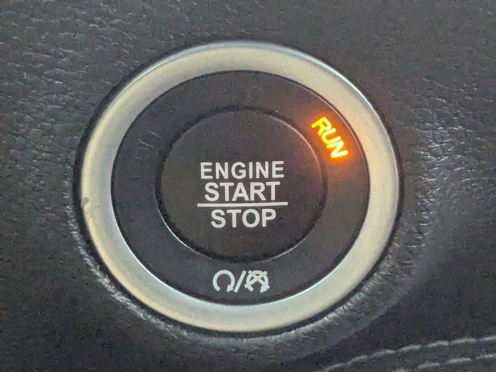 2018 Dodge Challenger SXT Plus