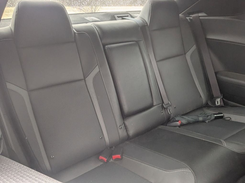 2018 Dodge Challenger SXT Plus