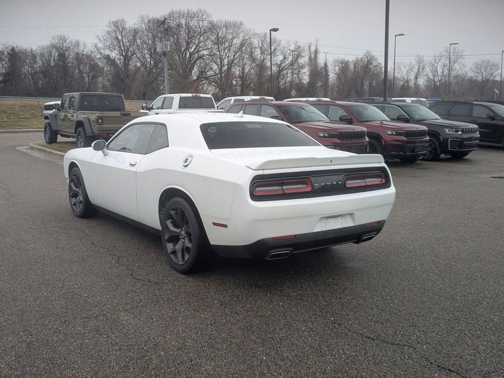 2018 Dodge Challenger SXT Plus