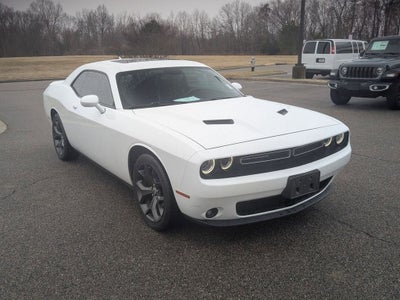 2018 Dodge Challenger SXT Plus