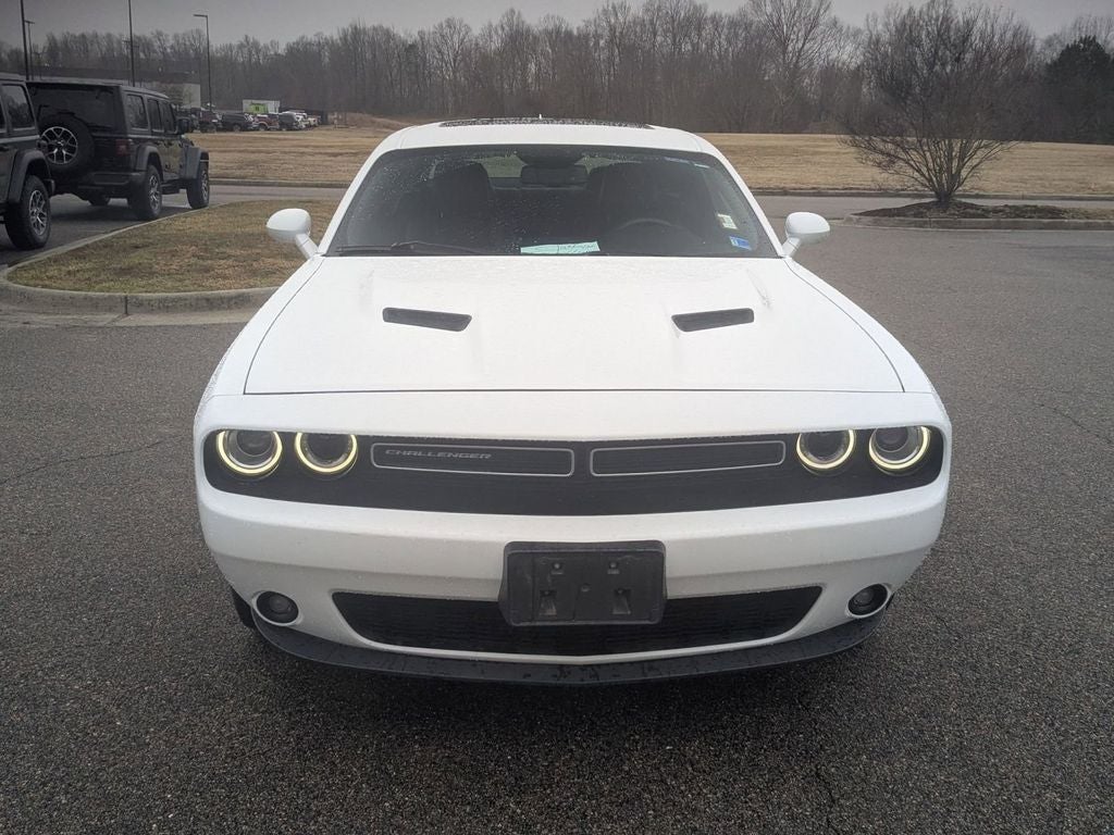 2018 Dodge Challenger SXT Plus