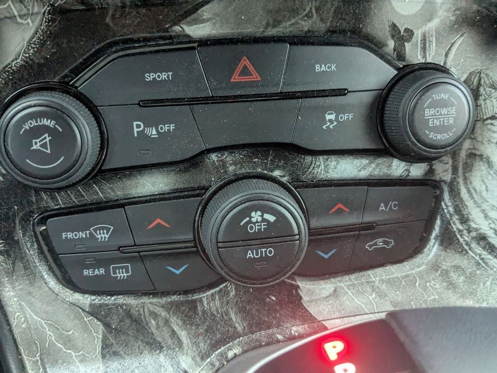 2015 Dodge Challenger R/T Plus