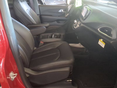 2027 Chrysler Pacifica PACIFICA SELECT