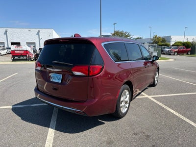 2017 Chrysler Pacifica Touring Plus