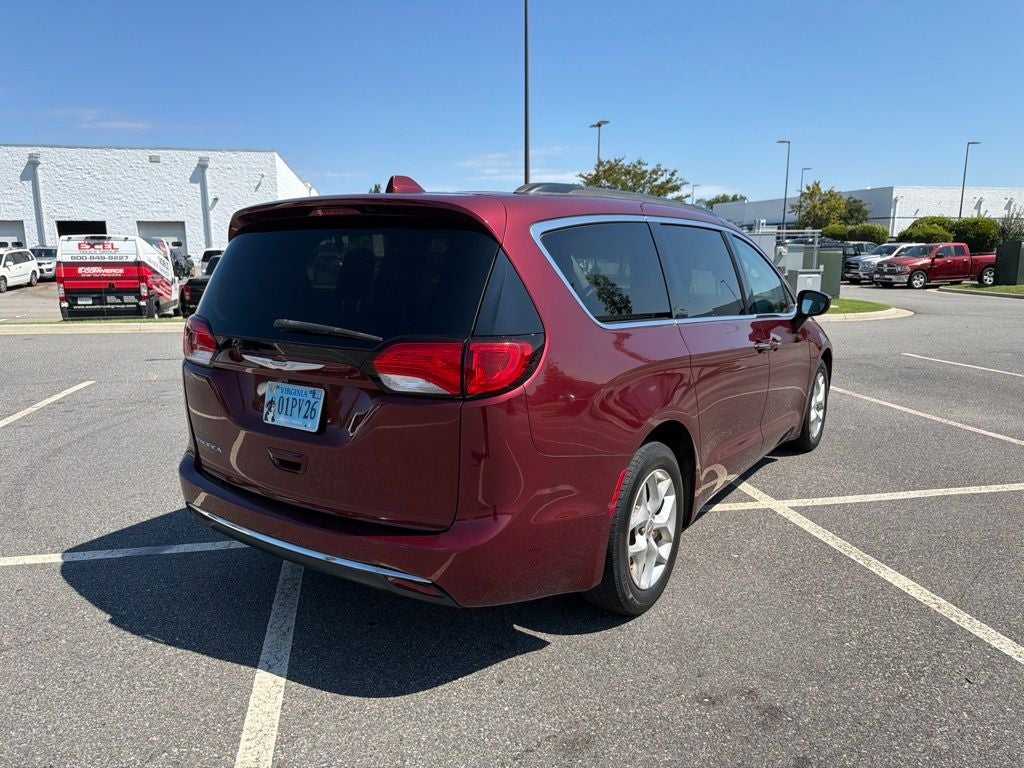 2017 Chrysler Pacifica Touring Plus