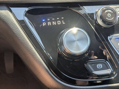 2027 Chrysler Pacifica PACIFICA SELECT