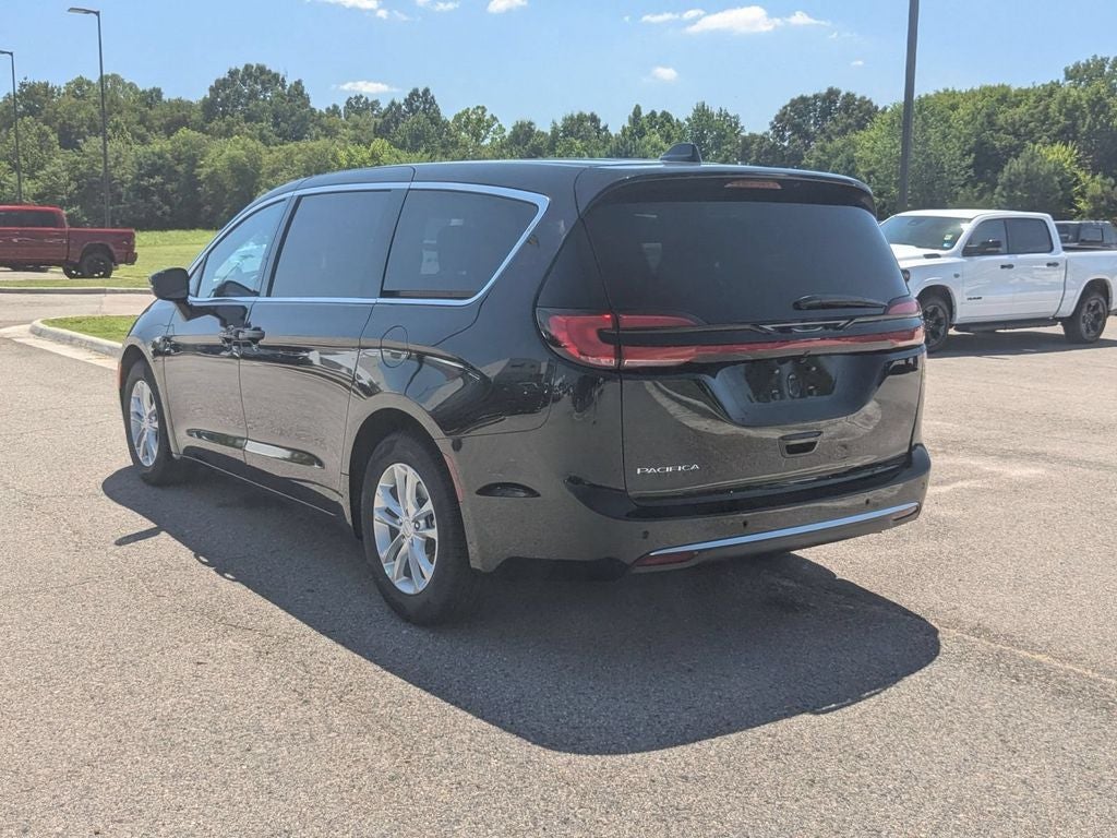 2027 Chrysler Pacifica PACIFICA SELECT