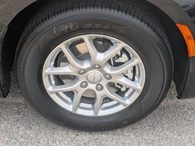 2027 Chrysler Pacifica PACIFICA SELECT