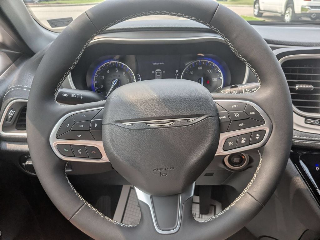 2027 Chrysler Pacifica PACIFICA SELECT