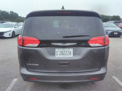2023 Chrysler Voyager LX