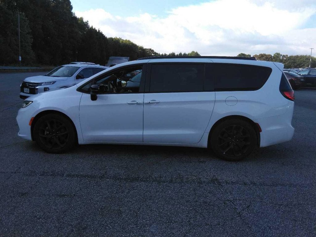 2025 Chrysler Pacifica Limited