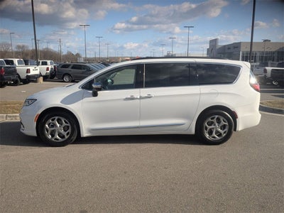 2023 Chrysler Pacifica Limited