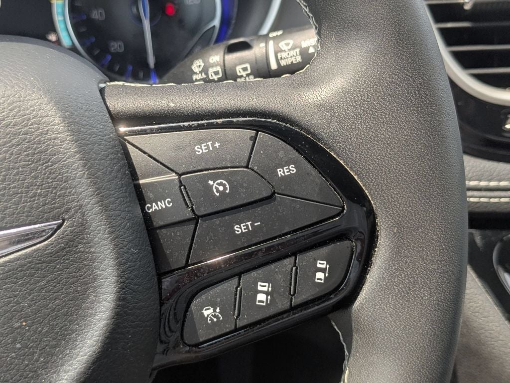 2023 Chrysler Pacifica Touring L AWD
