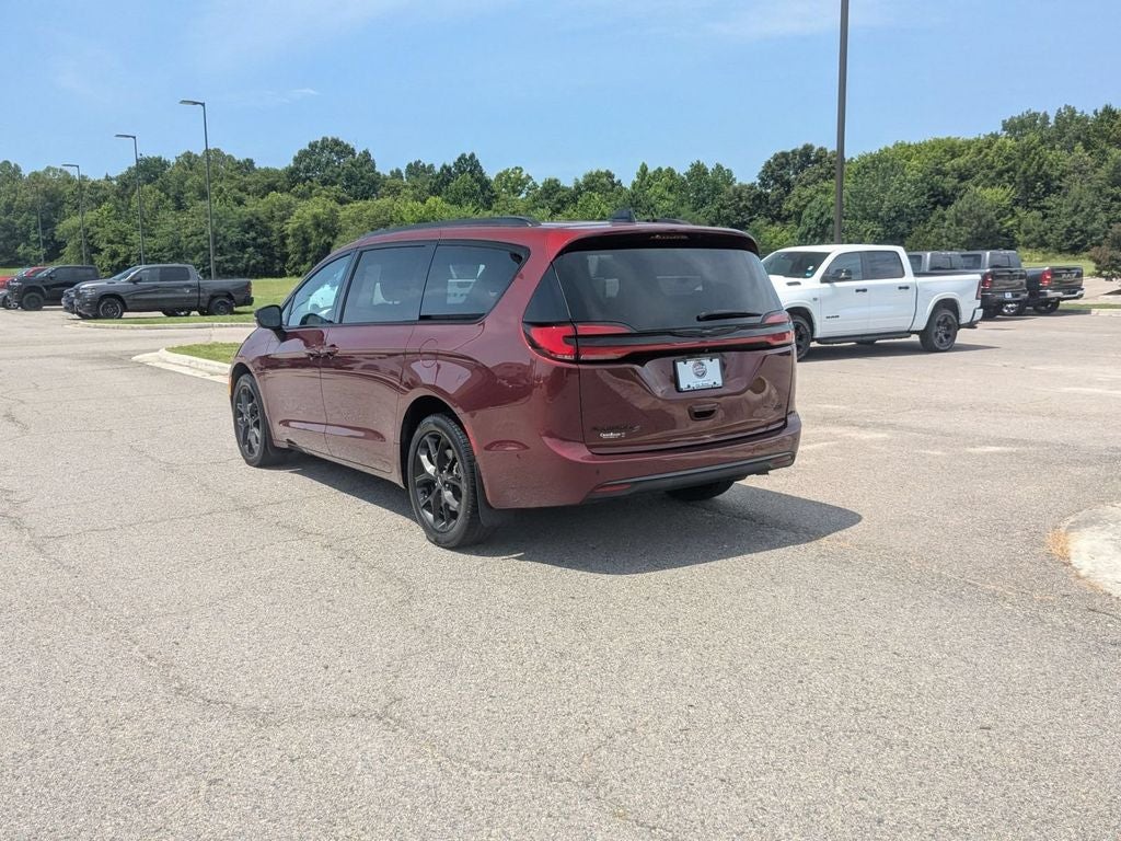 2023 Chrysler Pacifica Touring L AWD