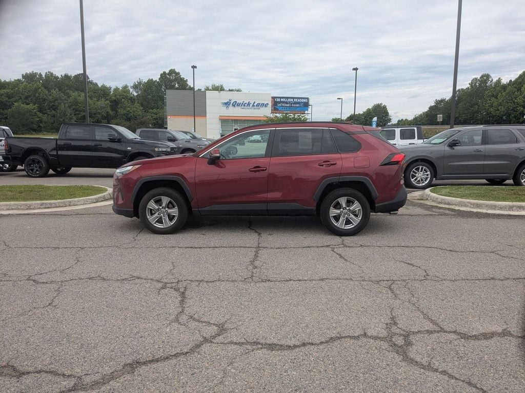 2023 Toyota RAV4 XLE