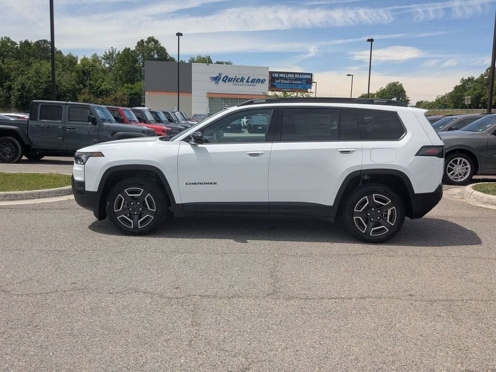 2026 Jeep Cherokee CHEROKEE LAREDO 4X4