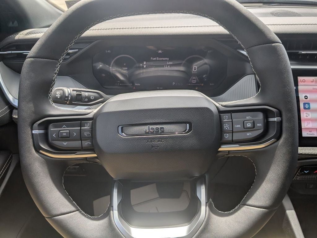 2026 Jeep Cherokee CHEROKEE LAREDO 4X4