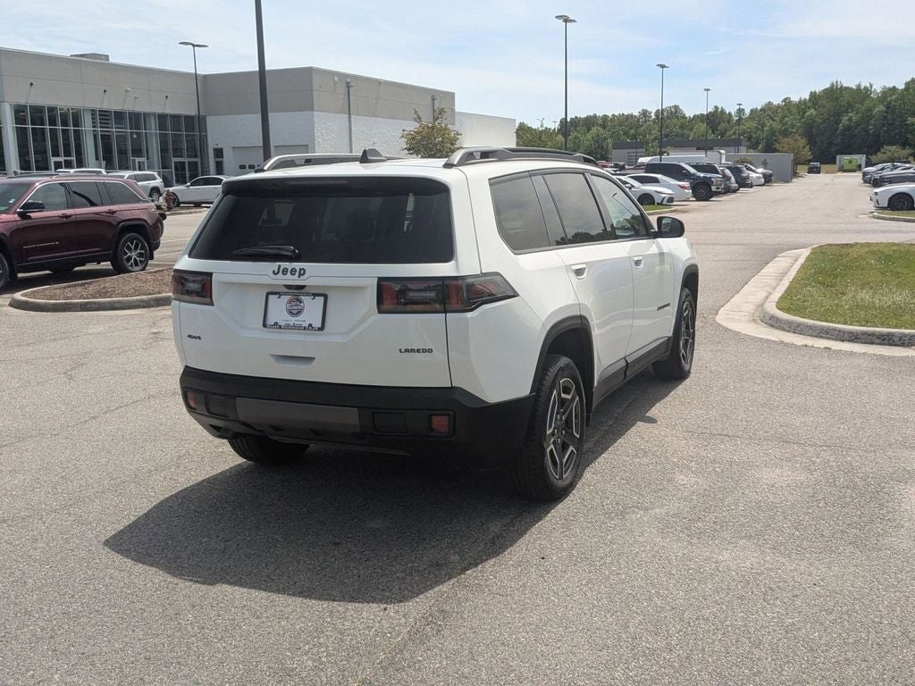 2026 Jeep Cherokee CHEROKEE LAREDO 4X4