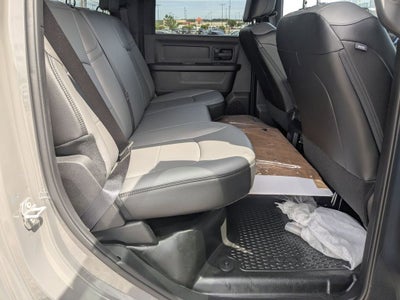 2026 RAM Ram 3500 RAM 3500 TRADESMAN CREW CAB 4X4 6'4' BOX