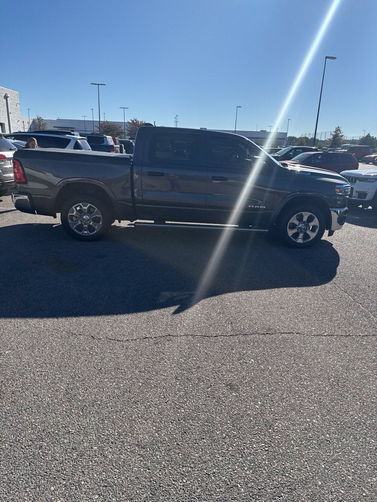2026 RAM 1500 Big Horn Crew Cab 4x4 5'7' Box