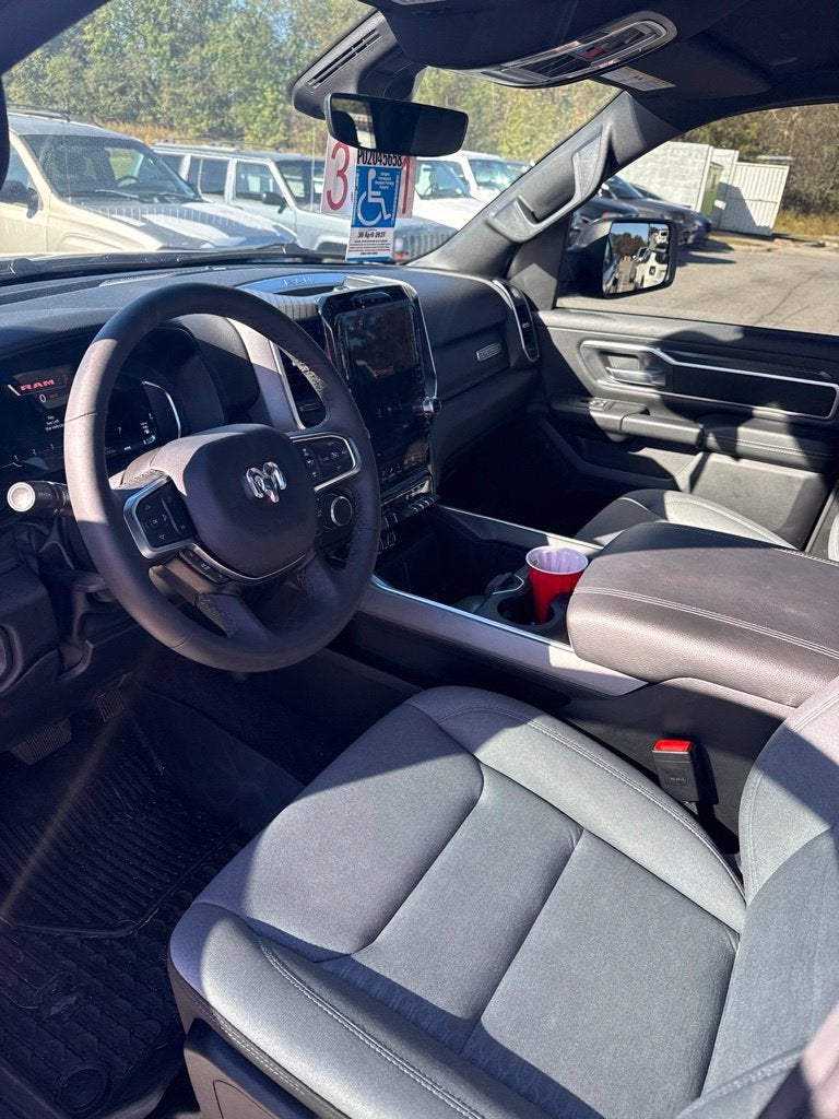 2026 RAM 1500 Big Horn Crew Cab 4x4 5'7' Box
